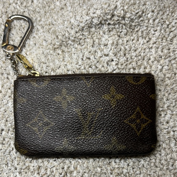 Louis Vuitton vintage Monogram Key/Coin Pouch - Picture 1 of 11